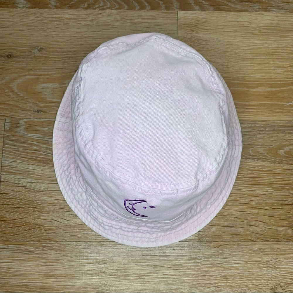 Urban Outfitters Pink Embroidered Bucket Hat - Picture 2 of 10